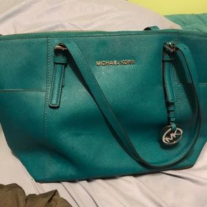 Michael kors purse